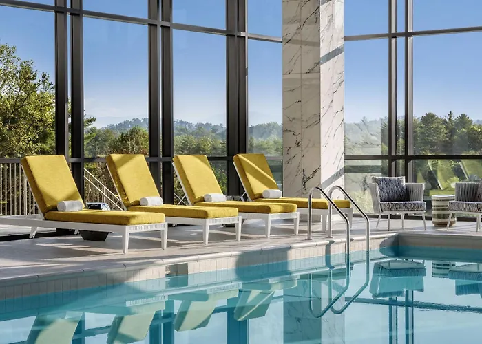 Harrah'S Cherokee Valley River Hotel & Casino - A Caesars Rewards Destination